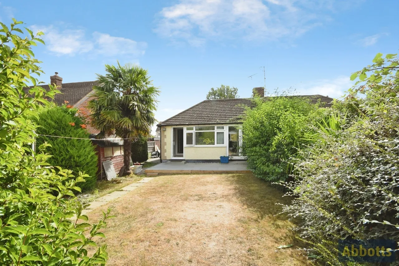 Louis Drive East, Rayleigh, Essex, SS6, photo 19