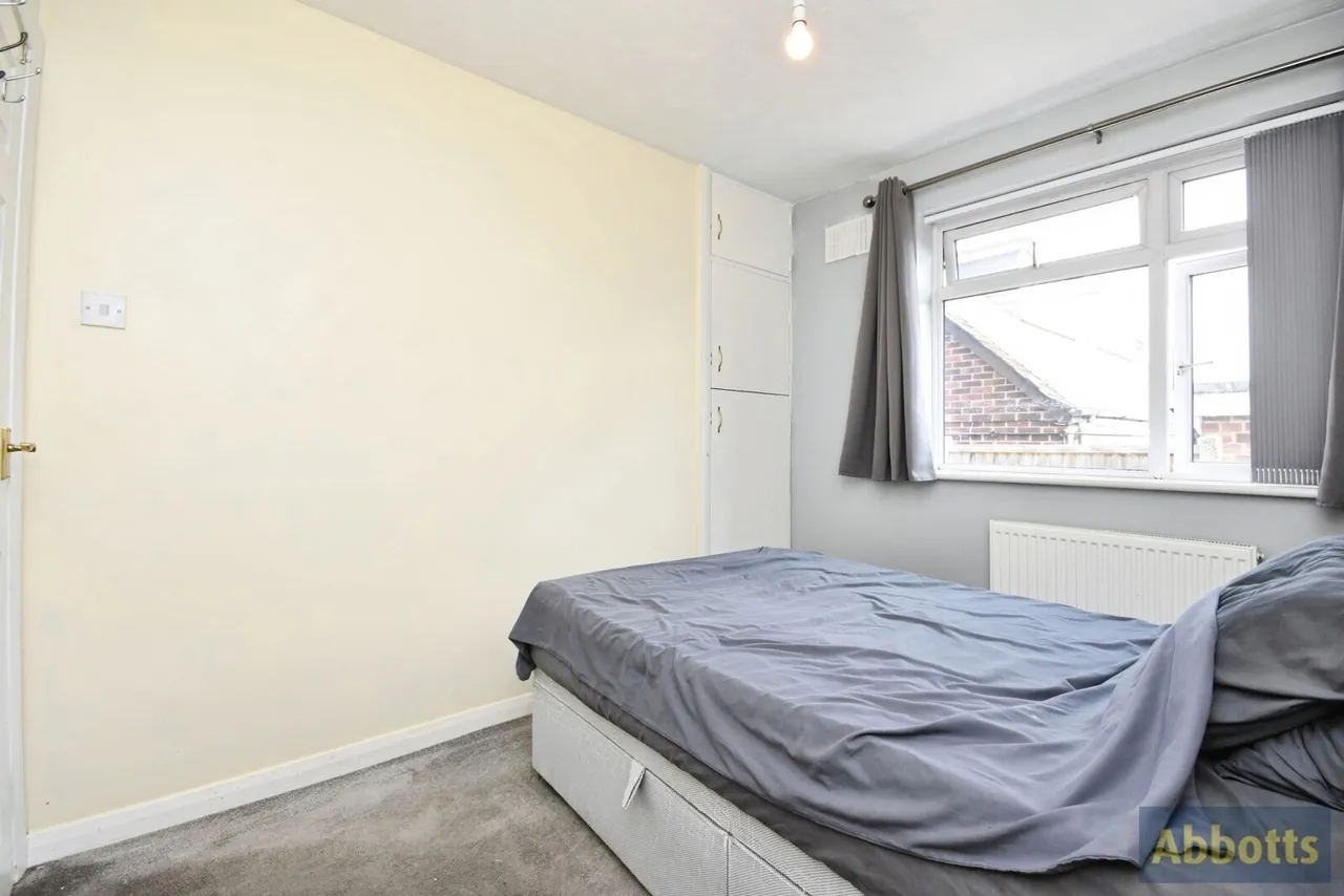 Louis Drive East, Rayleigh, Essex, SS6, photo 15