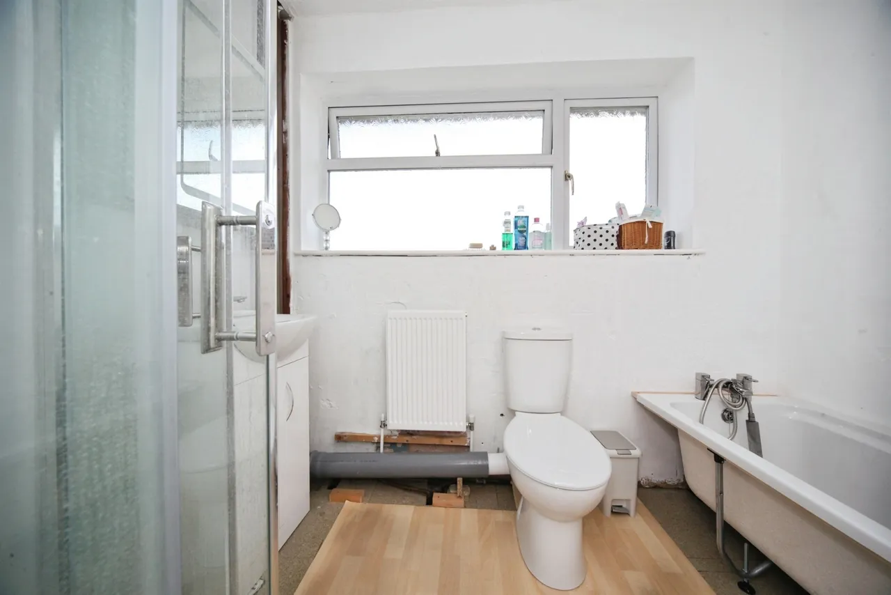Yew Street, Houghton Regis, LU5, photo 10