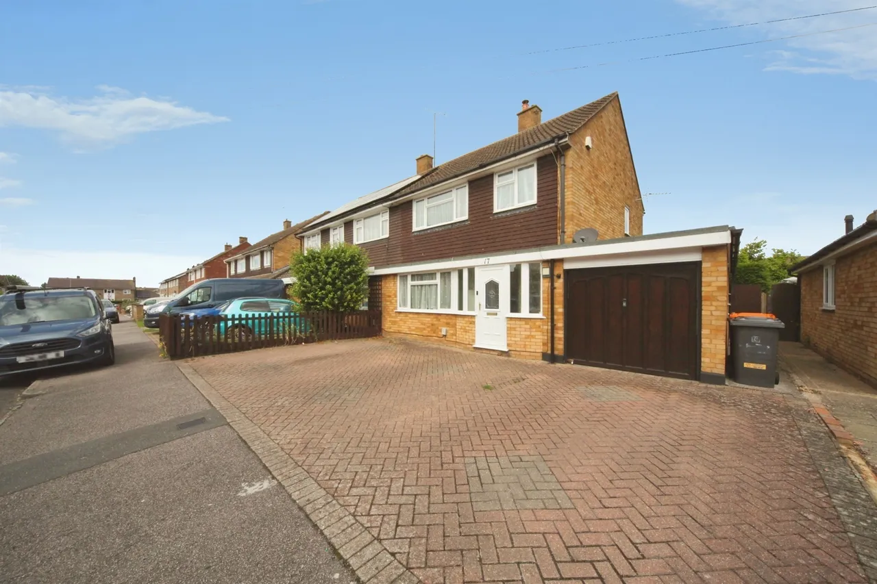 Yew Street, Houghton Regis, LU5, photo 11