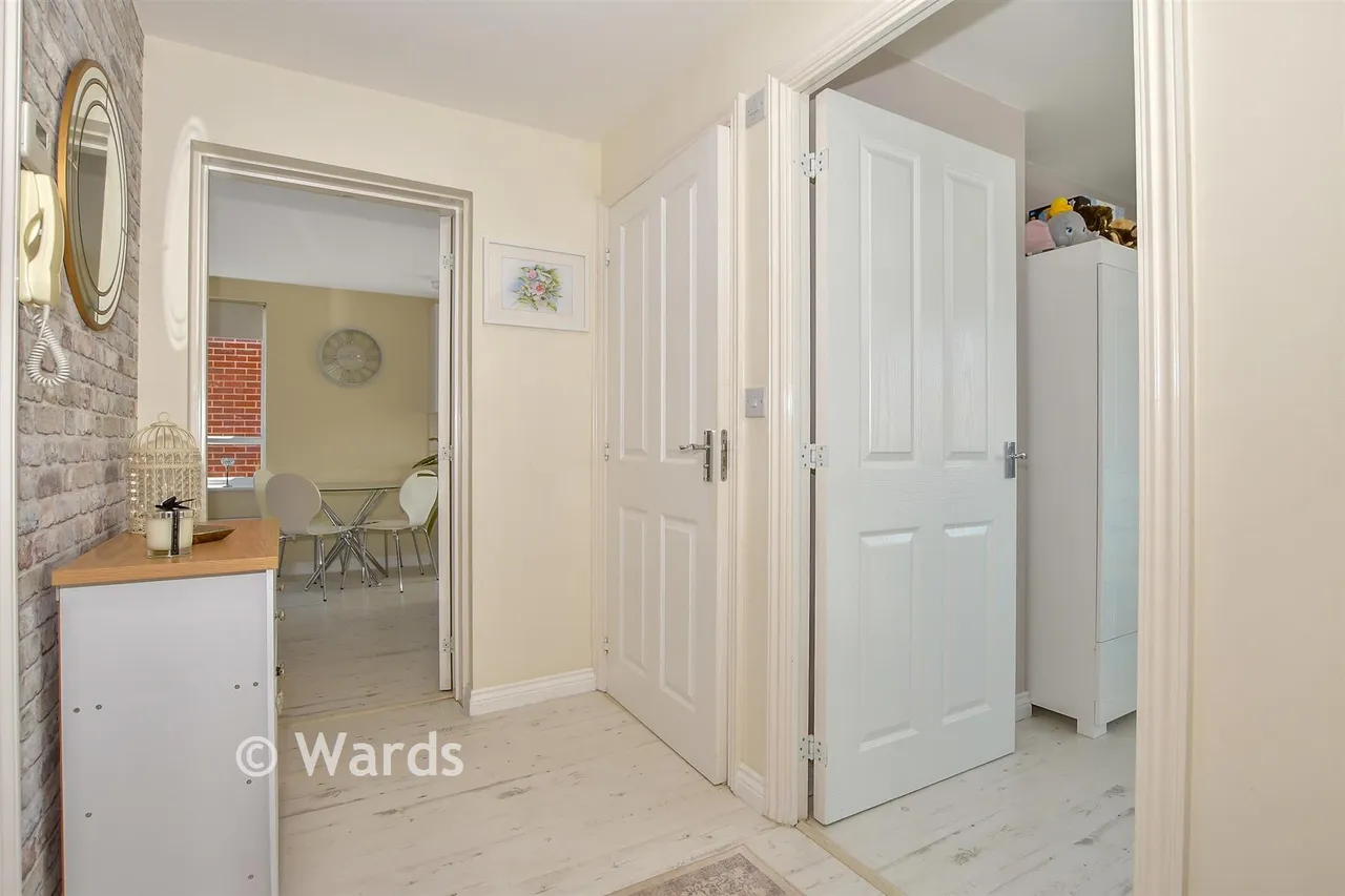 Hawley Drive, Leybourne, ME19, photo 8