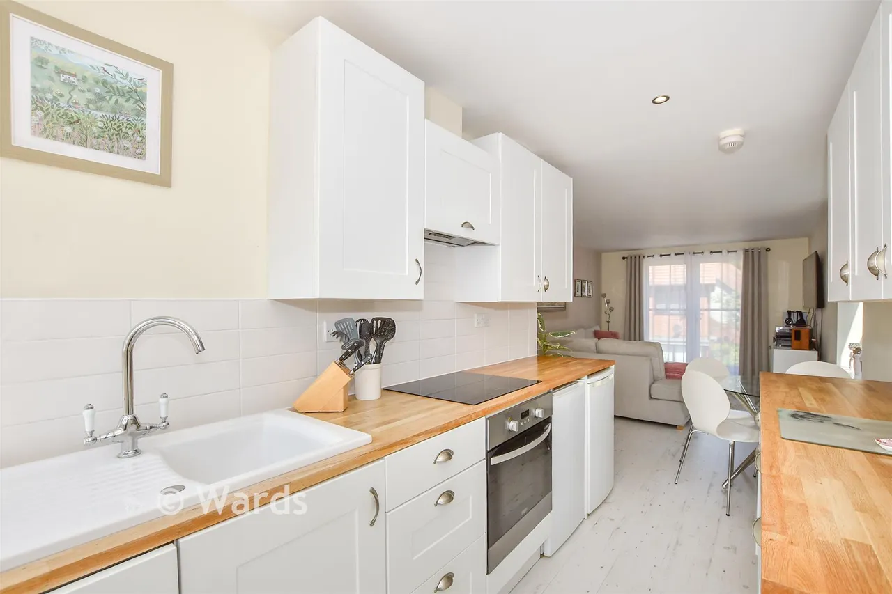 Hawley Drive, Leybourne, ME19, photo 6