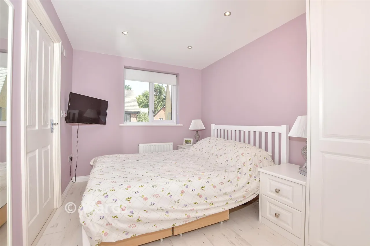 Hawley Drive, Leybourne, ME19, photo 4