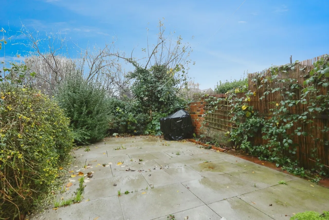 Sandford Grove Road, Sheffield, S7, photo 28
