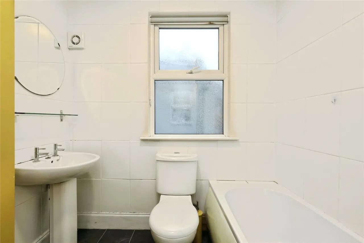 Sandford Grove Road, Sheffield, S7, photo 13