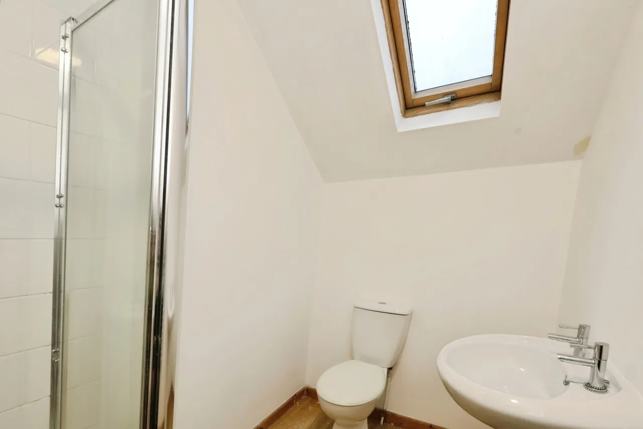 Sandford Grove Road, Sheffield, S7, photo 23