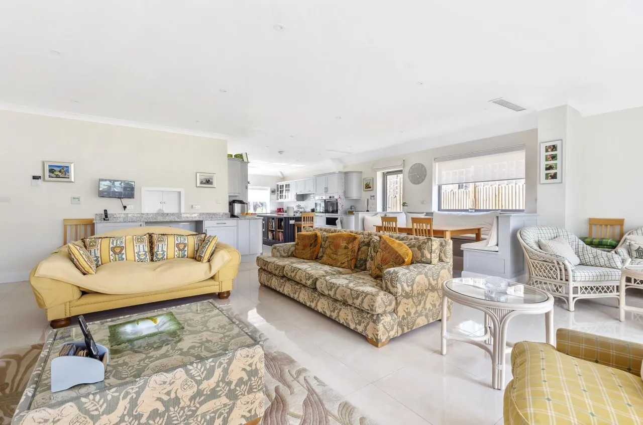 Shirley Avenue, Cheam, SM2, photo 4