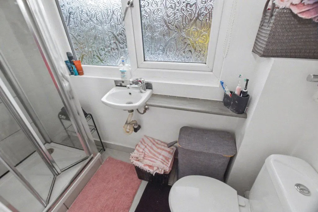Castle Ings Drive, Leeds, LS12, photo 10