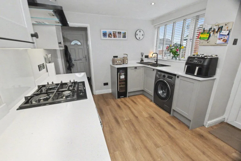 Castle Ings Drive, Leeds, LS12, photo 23