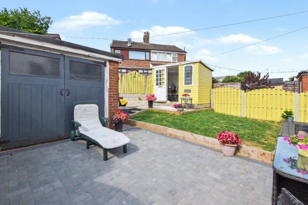 Castle Ings Drive, Leeds, LS12, photo 8