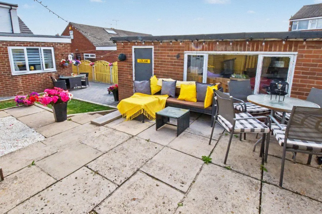 Castle Ings Drive, Leeds, LS12, photo 13