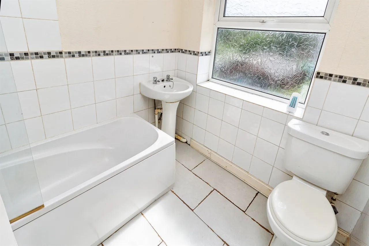 Oxford Gardens, Stafford, ST16, photo 17