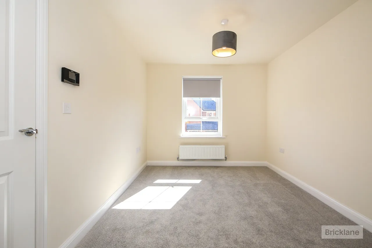 Almond Avenue, Peterborough, PE7, photo 5