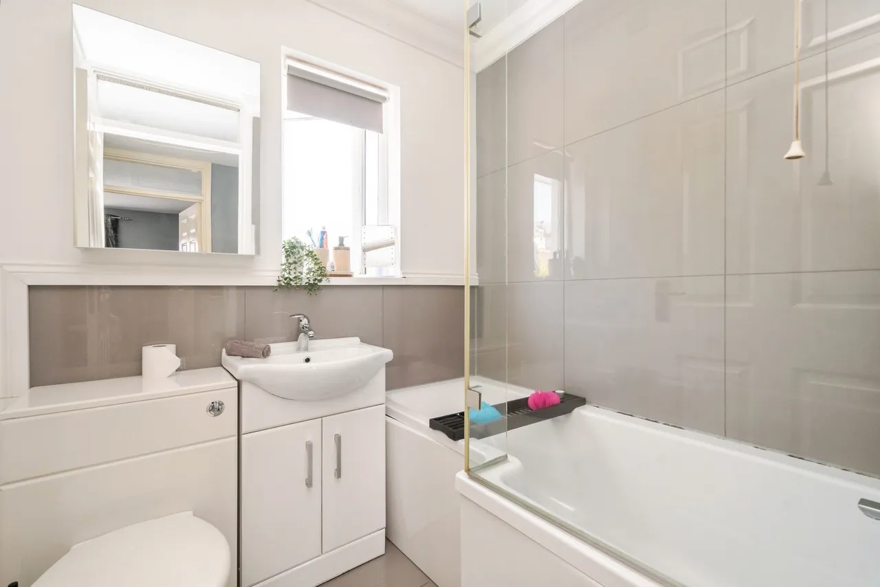 Finch Close, Plymouth, PL3, photo 15