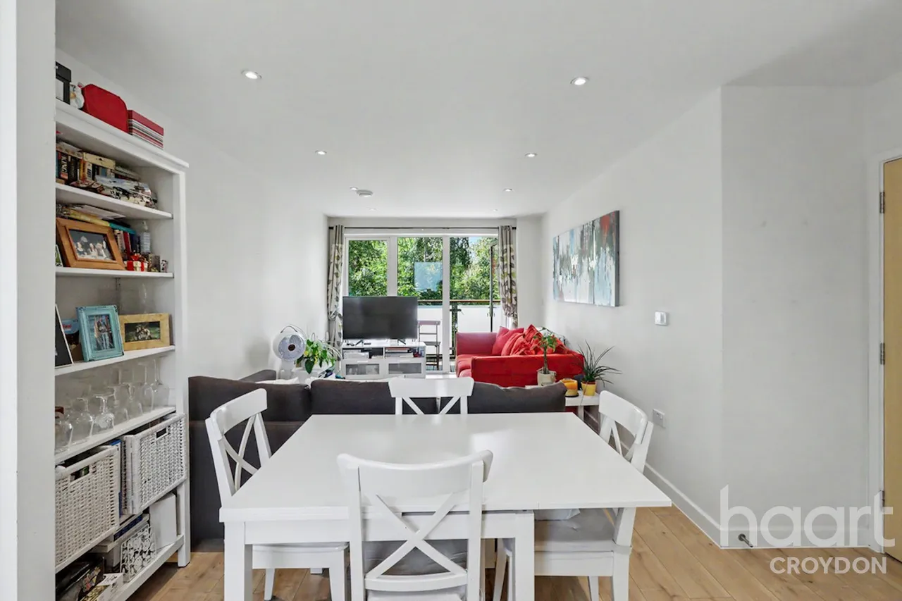 Hogarth Crescent, Croydon, CR0, photo 3