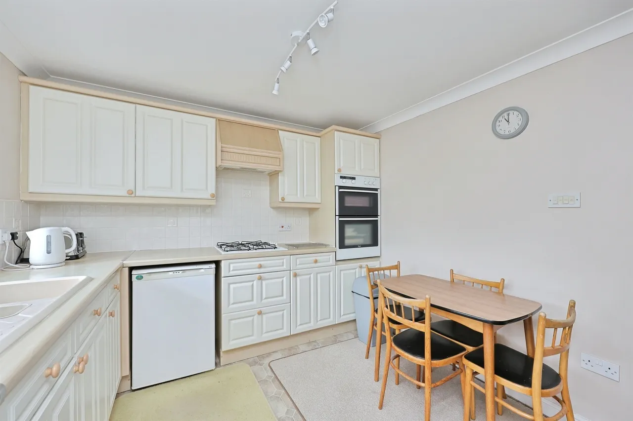 Wallace Close, Dereham, NR19, photo 8