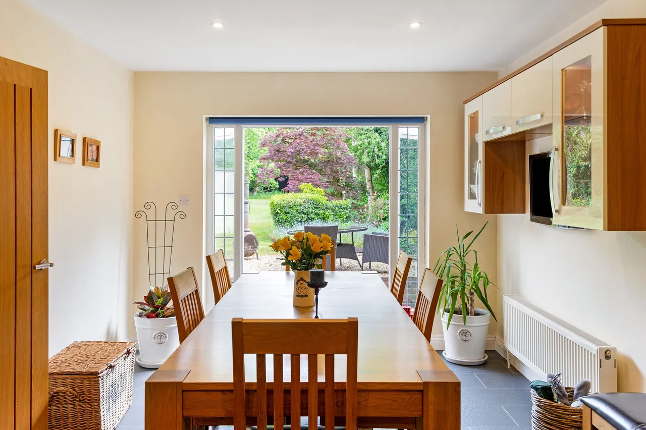 Hale House Lane, Churt, GU10, photo 16