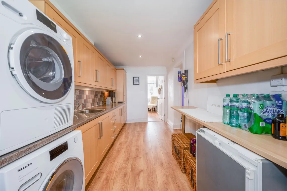 The Hollies, Aughton, L39, photo 17