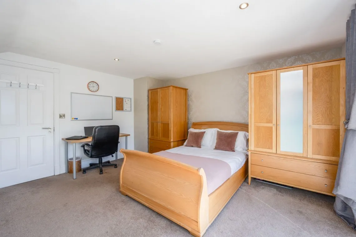 The Hollies, Aughton, L39, photo 35