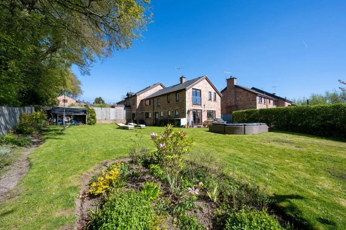 The Hollies, Aughton, L39, photo 51