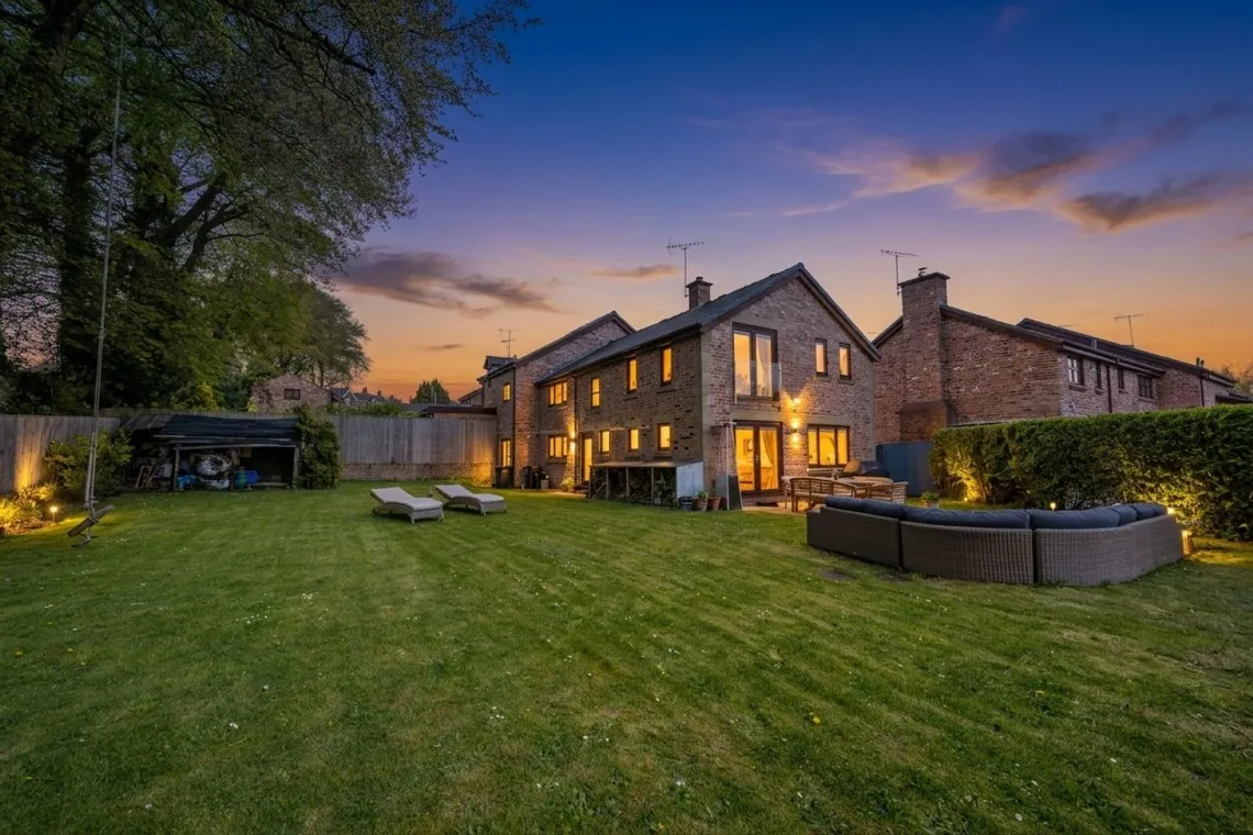 5 bed house for sale, The Hollies, Aughton, L39
