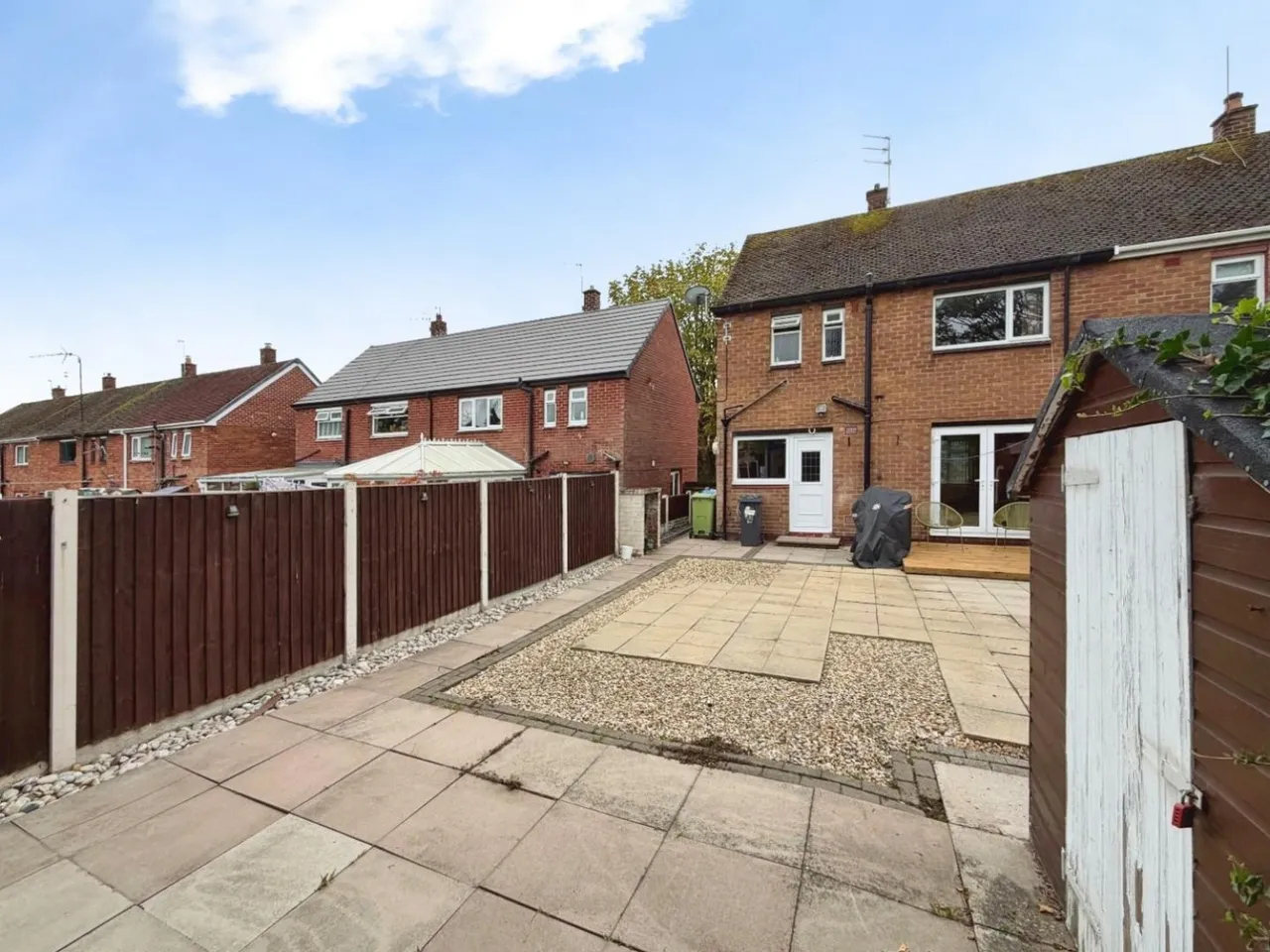 Neston Green, Great Sutton, CH66, photo 28