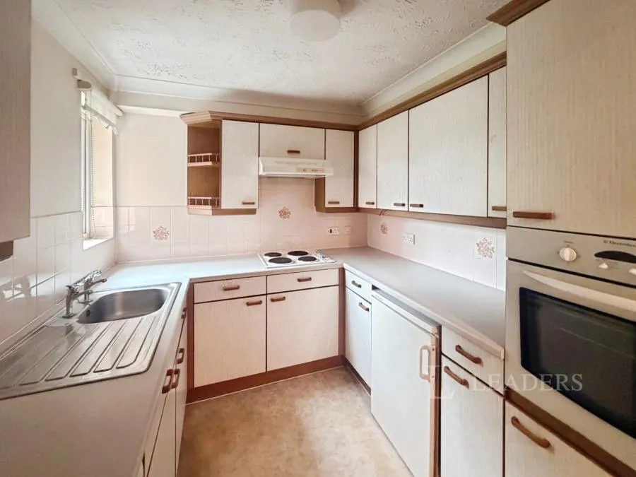St. Peters Close, Hove, BN3, photo 3