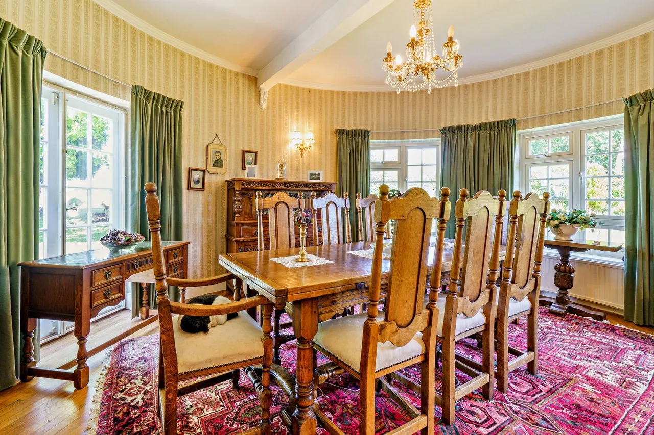 Bells Farm Road, East Peckham, Tonbridge, Kent, TN12 5NA, photo 4