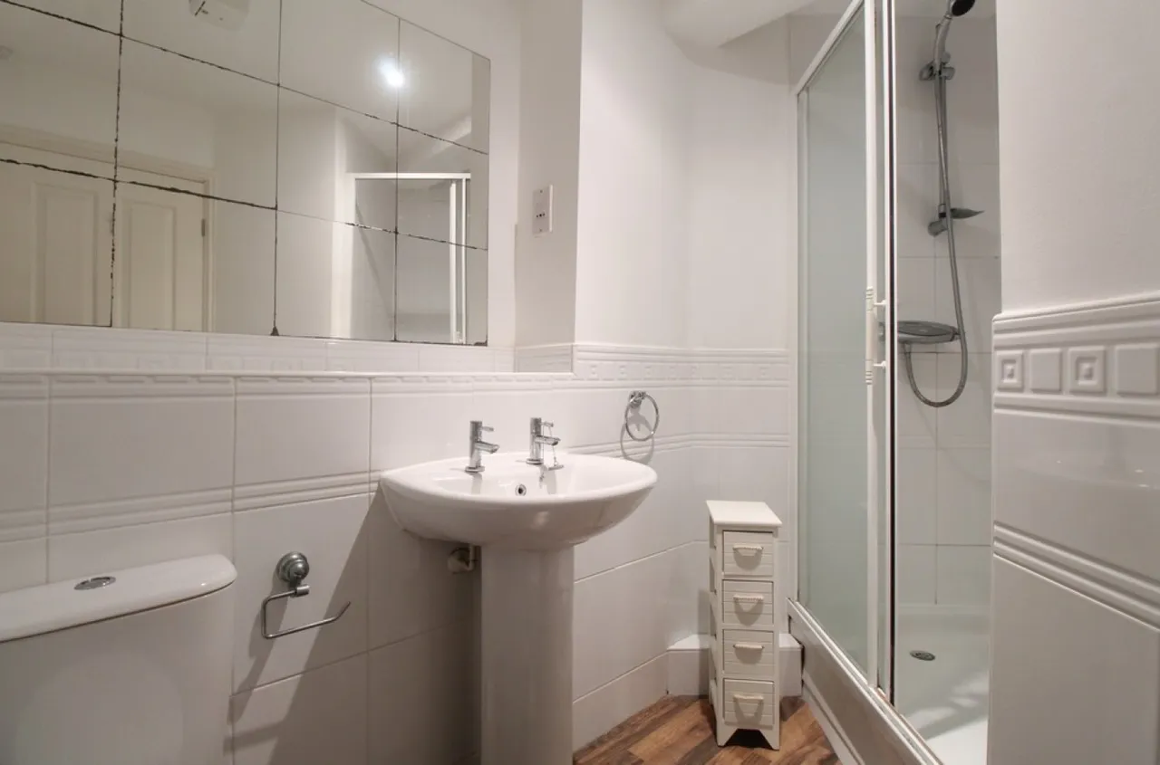 Albany Gardens, Hythe, CO2, photo 6