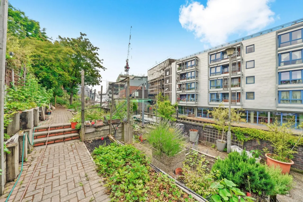 Barker Drive, London, NW1, photo 9