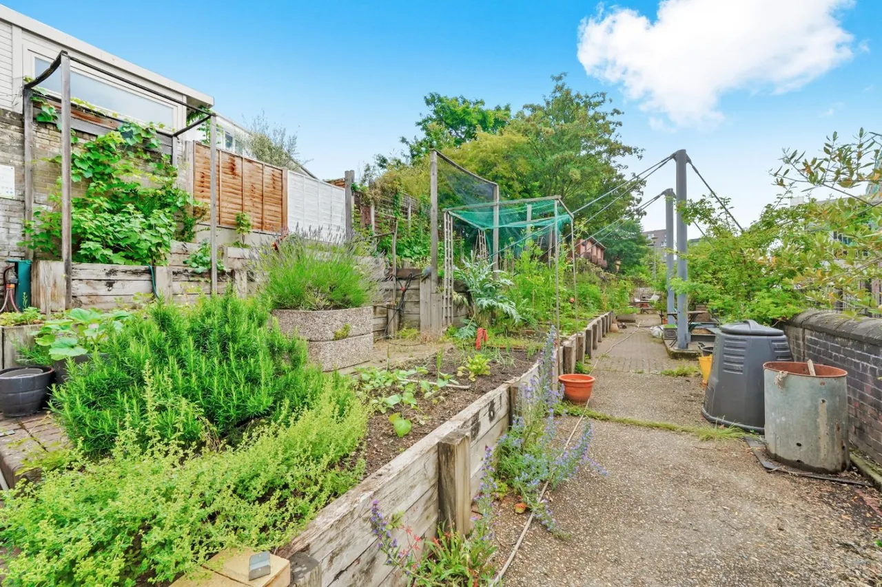 Barker Drive, London, NW1, photo 11