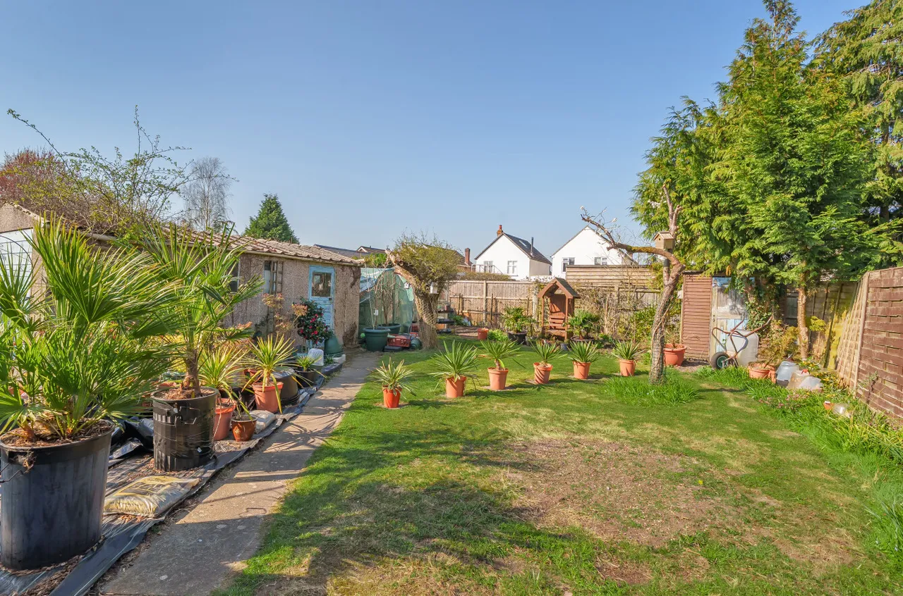 Salisbury Grove, Mytchett, Camberley, Surrey, GU16 6BP, photo 10