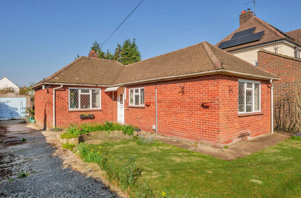 Salisbury Grove, Mytchett, Camberley, Surrey, GU16 6BP, photo 9