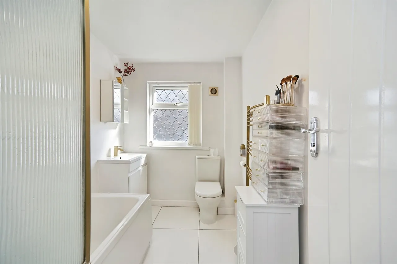 Musgrave Drive, Bradford, photo 11