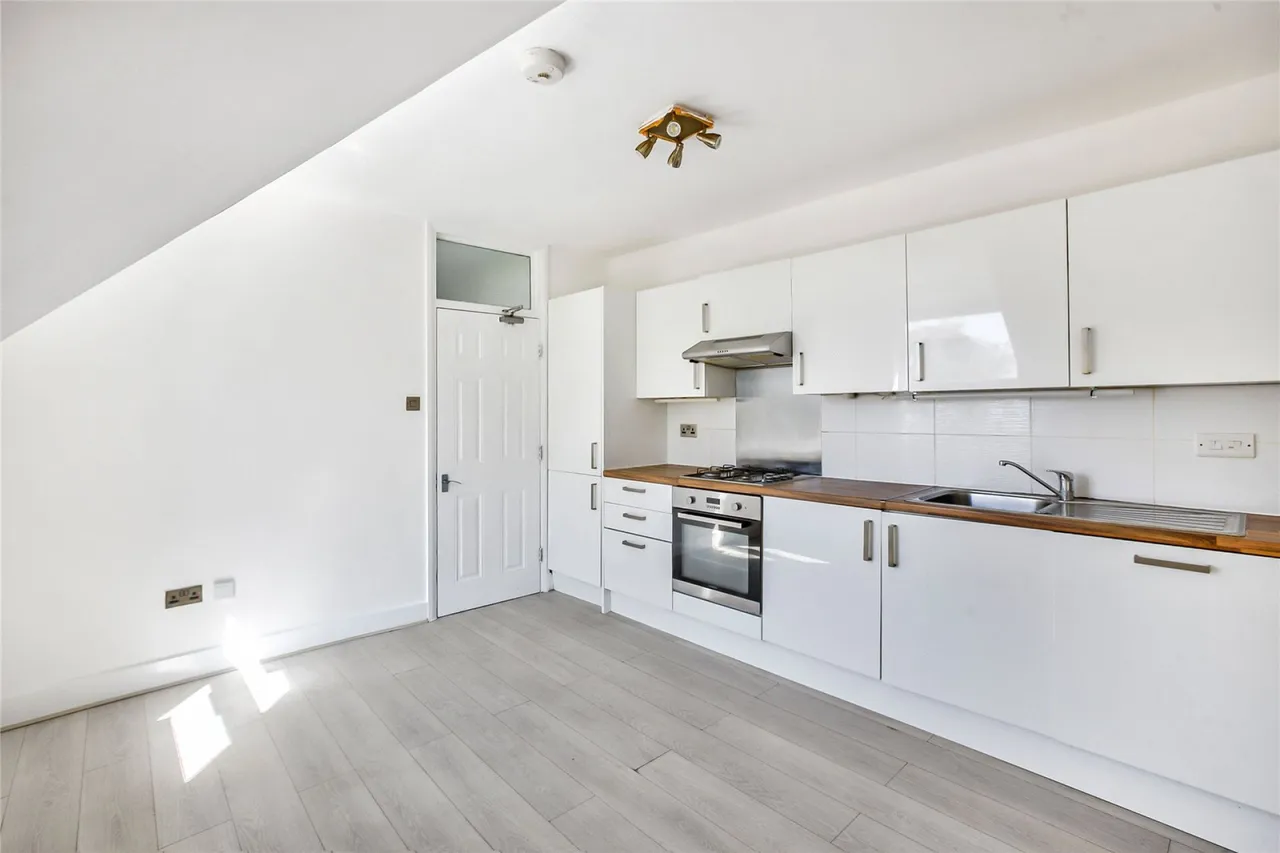 Riggindale Road, Streatham, photo 7