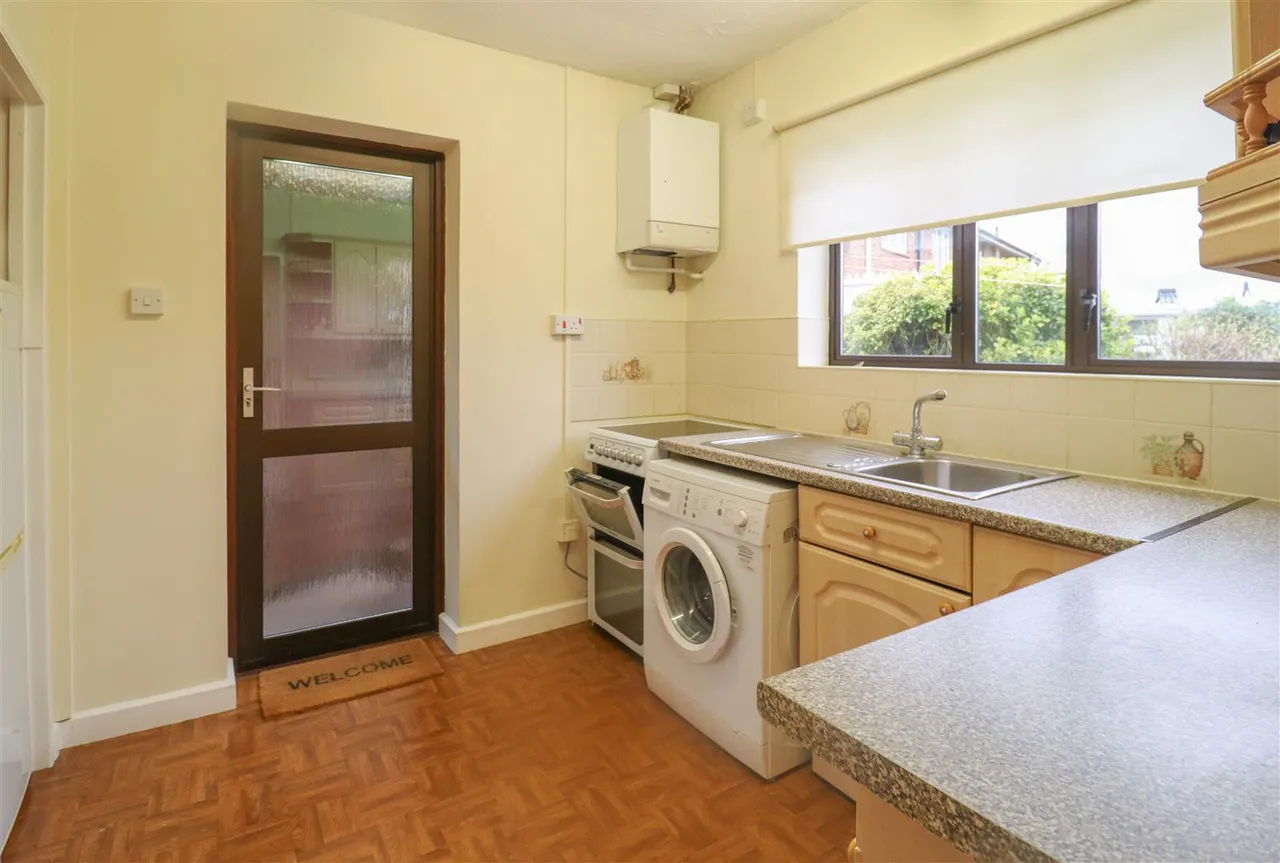 Rowley Drive, Newmarket, CB8, photo 6