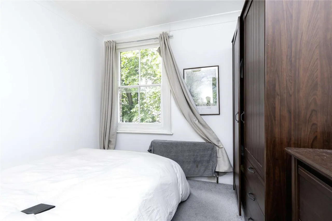 Caledonian Road, Lower Holloway, N7, photo 6