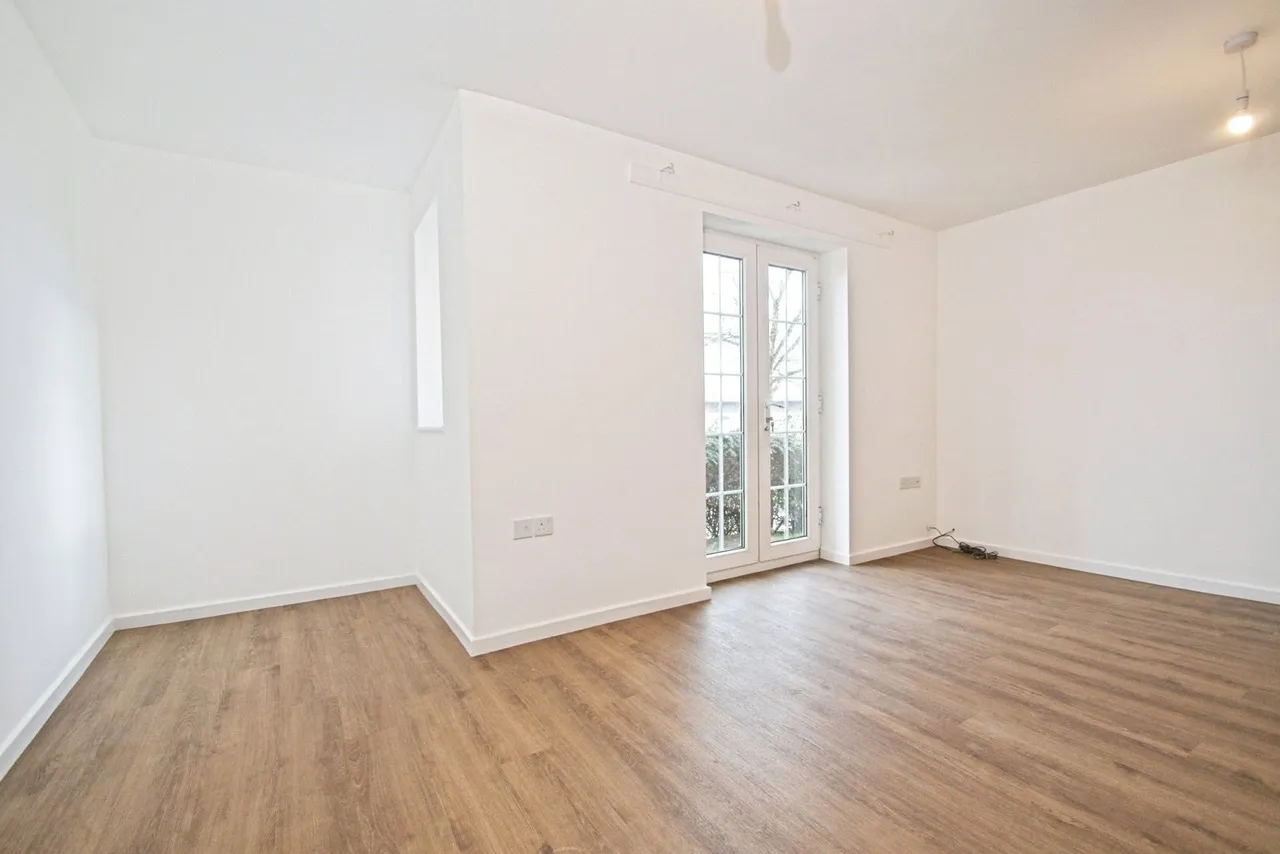 Seager Drive, Cardiff, CF11, photo 9