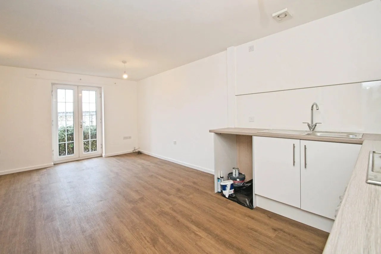 Seager Drive, Cardiff, CF11, photo 2