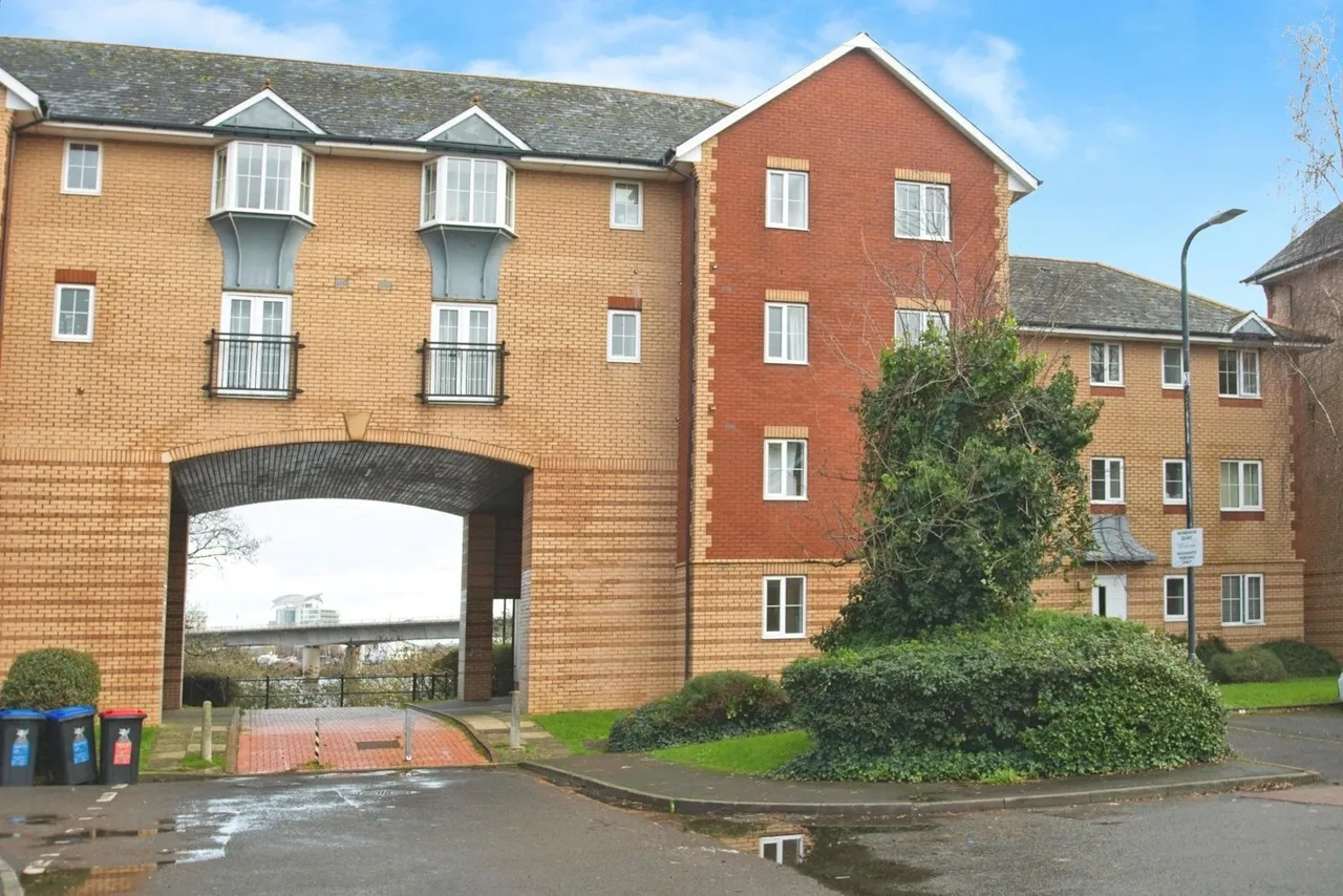 Seager Drive, Cardiff, CF11, photo 15
