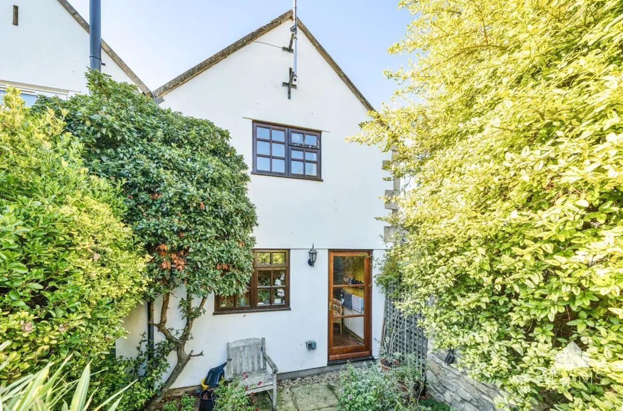 Enfield Cottages, Back Lane, Winchcombe, photo 19