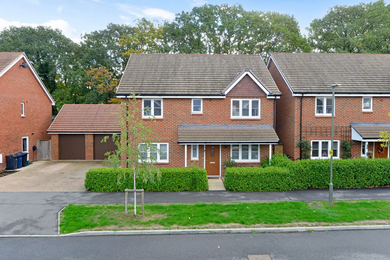 Longhurst Avenue, Cranleigh, GU6, photo 23