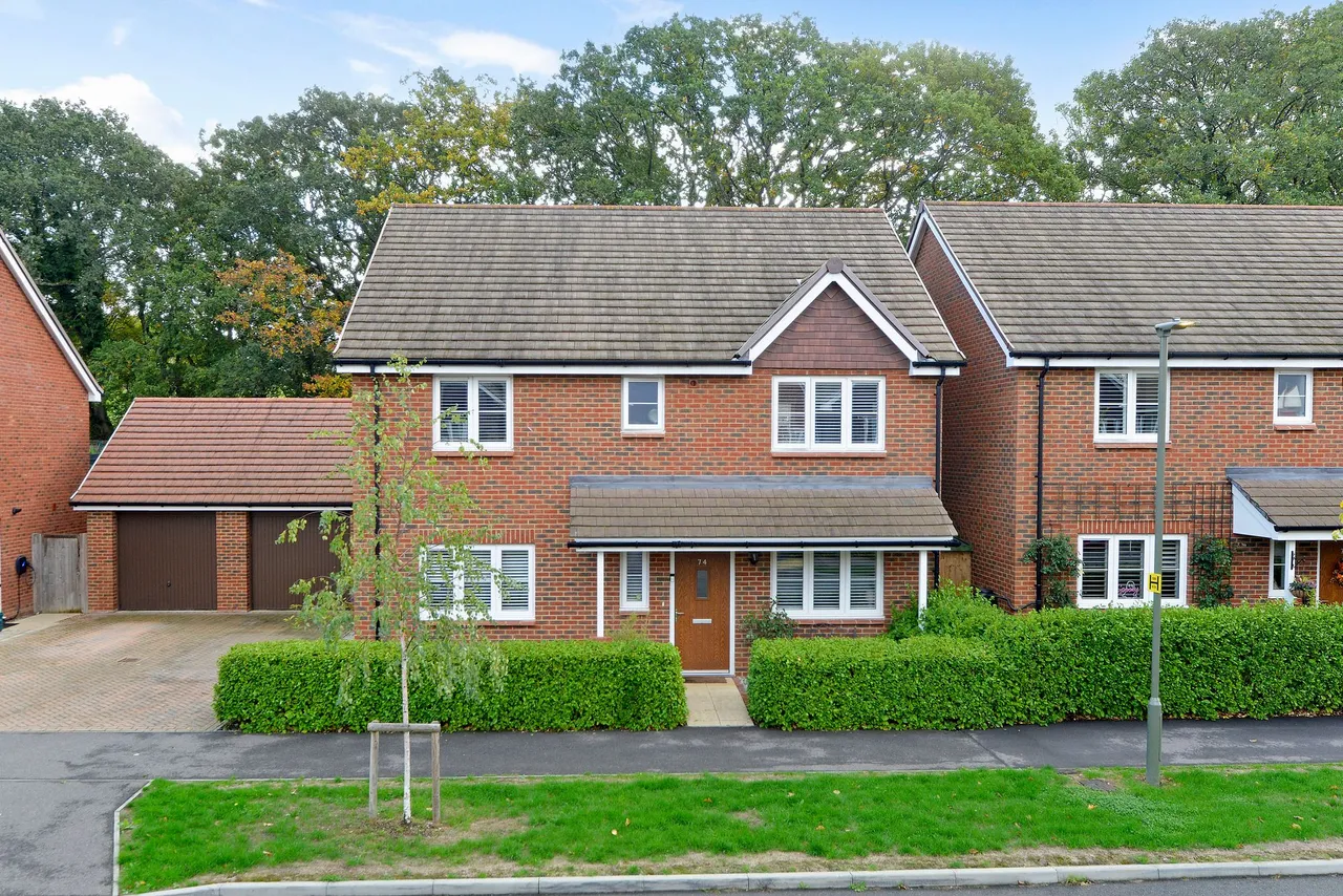 Longhurst Avenue, Cranleigh, GU6, photo 24