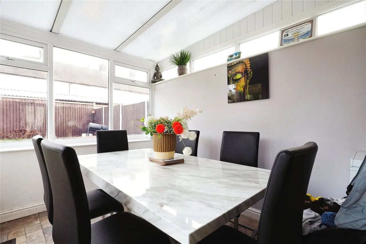 Peacock Crescent, Clifton, Nottingham, NG11, photo 4