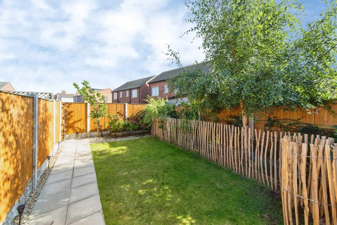 Church Road, Birkenhead, CH42, photo 13