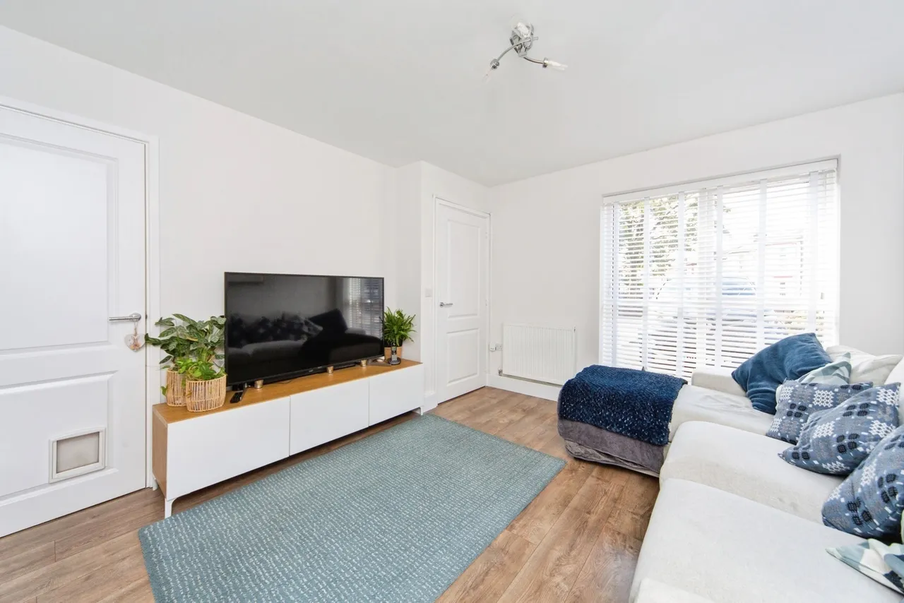 Church Road, Birkenhead, CH42, photo 2
