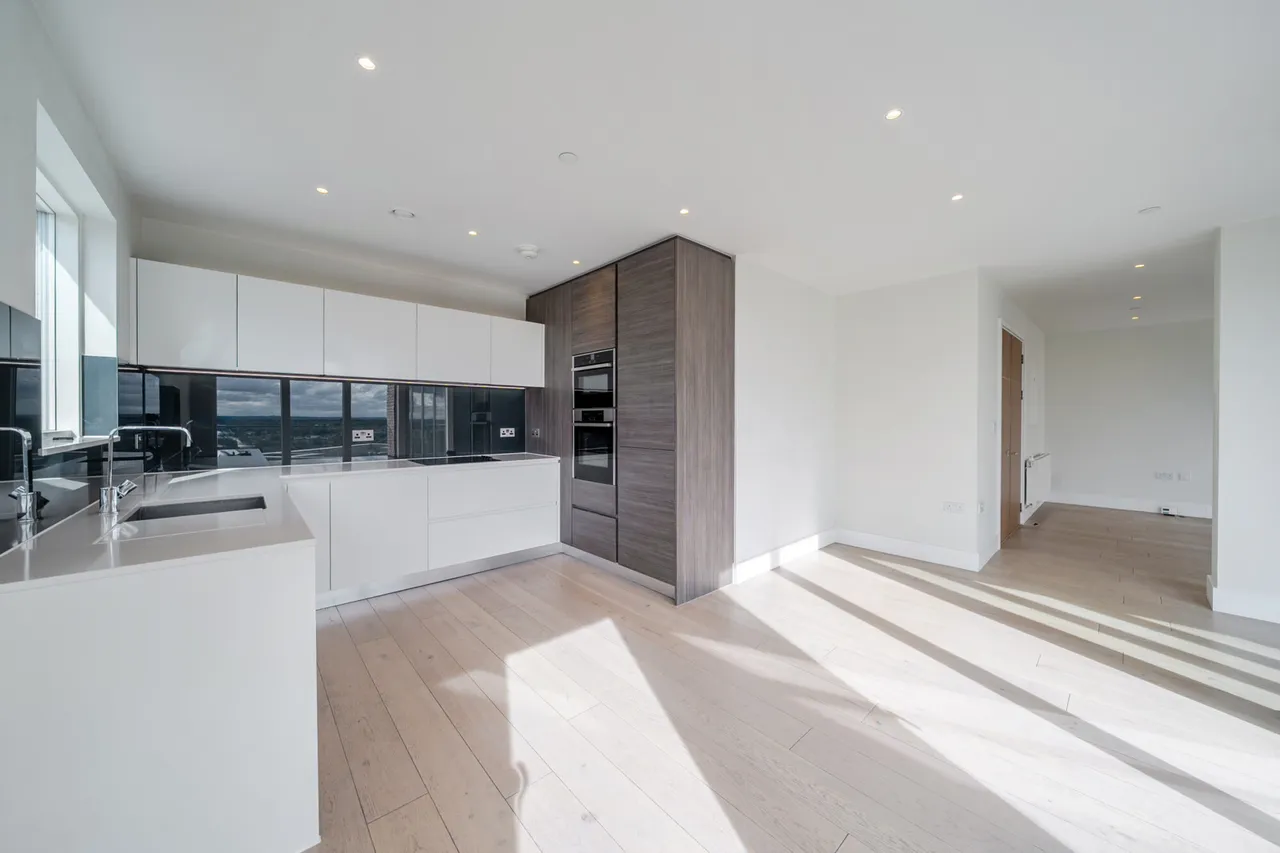 Kidbrooke Park Road, SE3, photo 8
