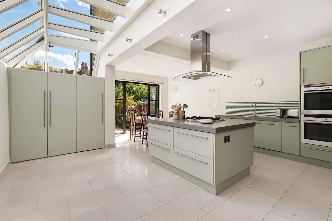 Alwyn Avenue, London, W4 4PB, photo 5