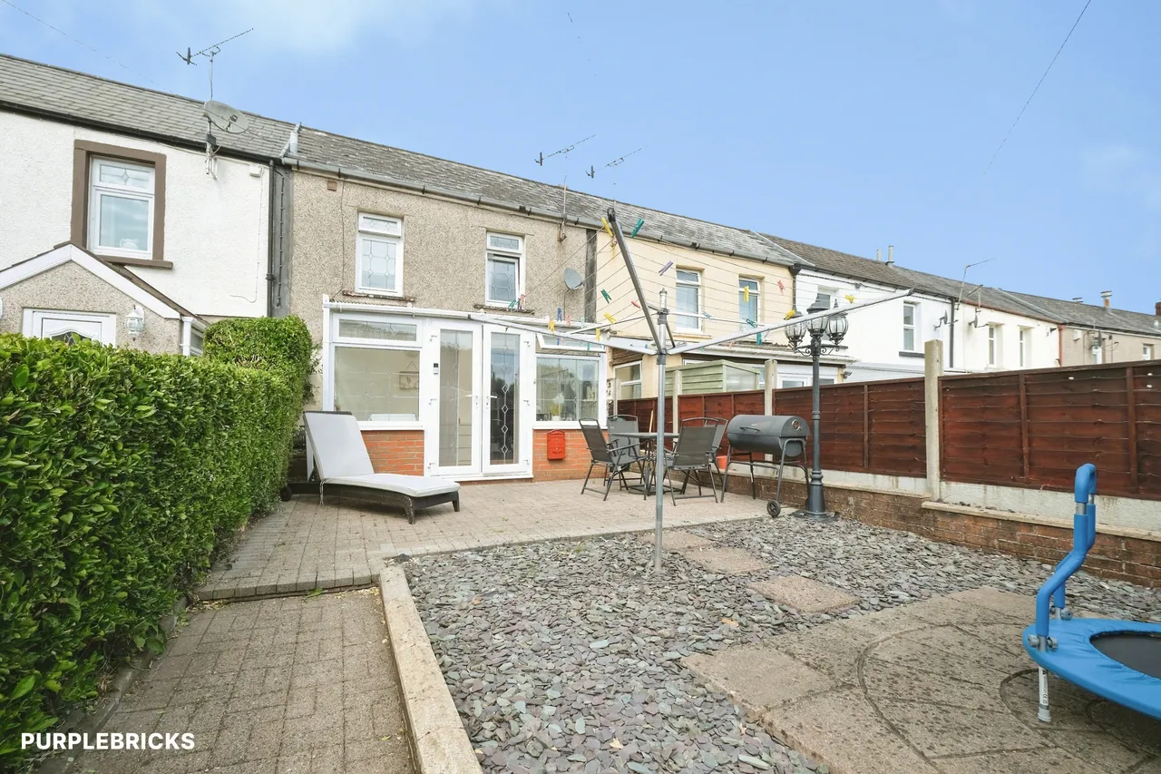 2 bed house for sale, Nightingale Terrace, Pontypool, NP4