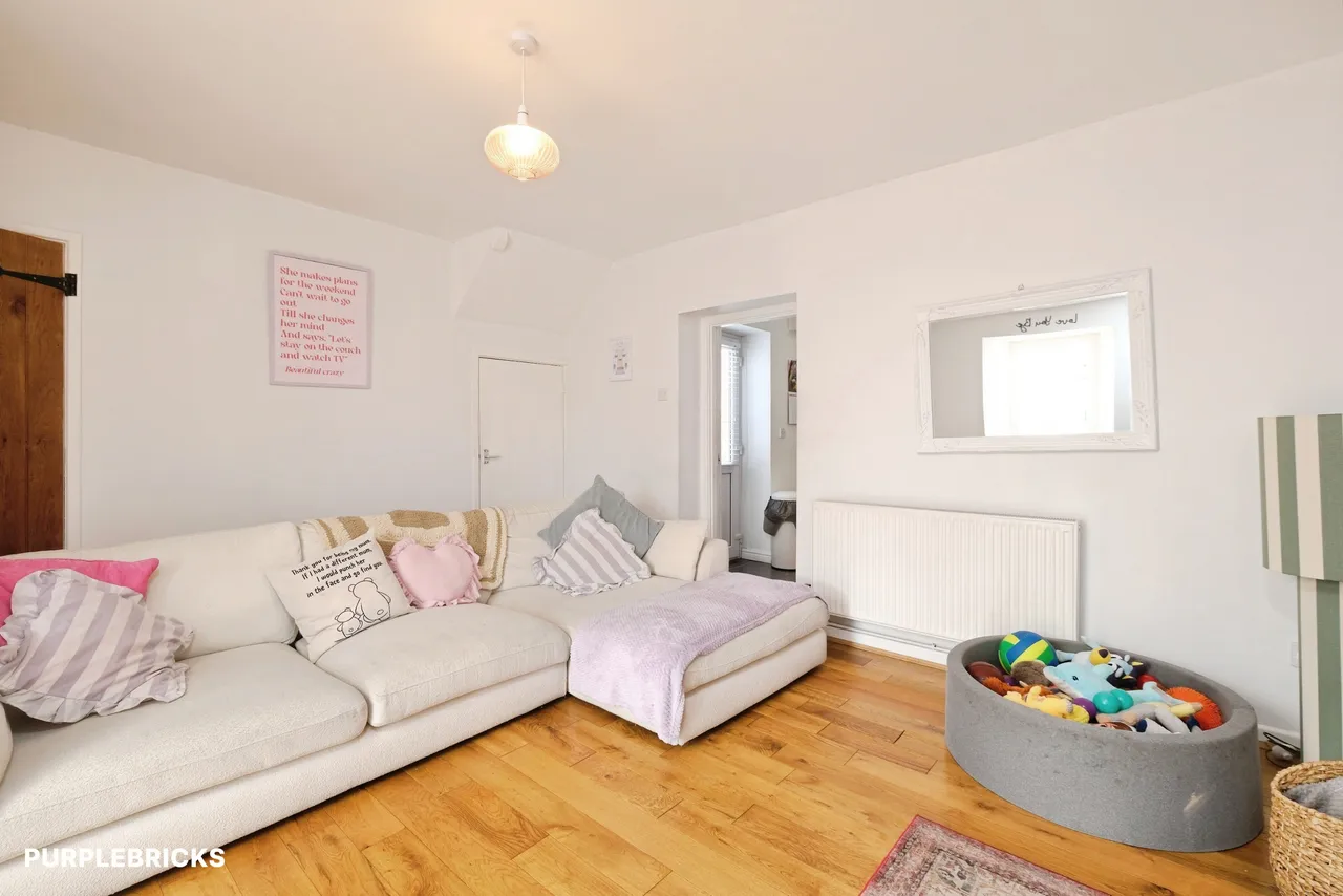 Nightingale Terrace, Pontypool, NP4, photo 6